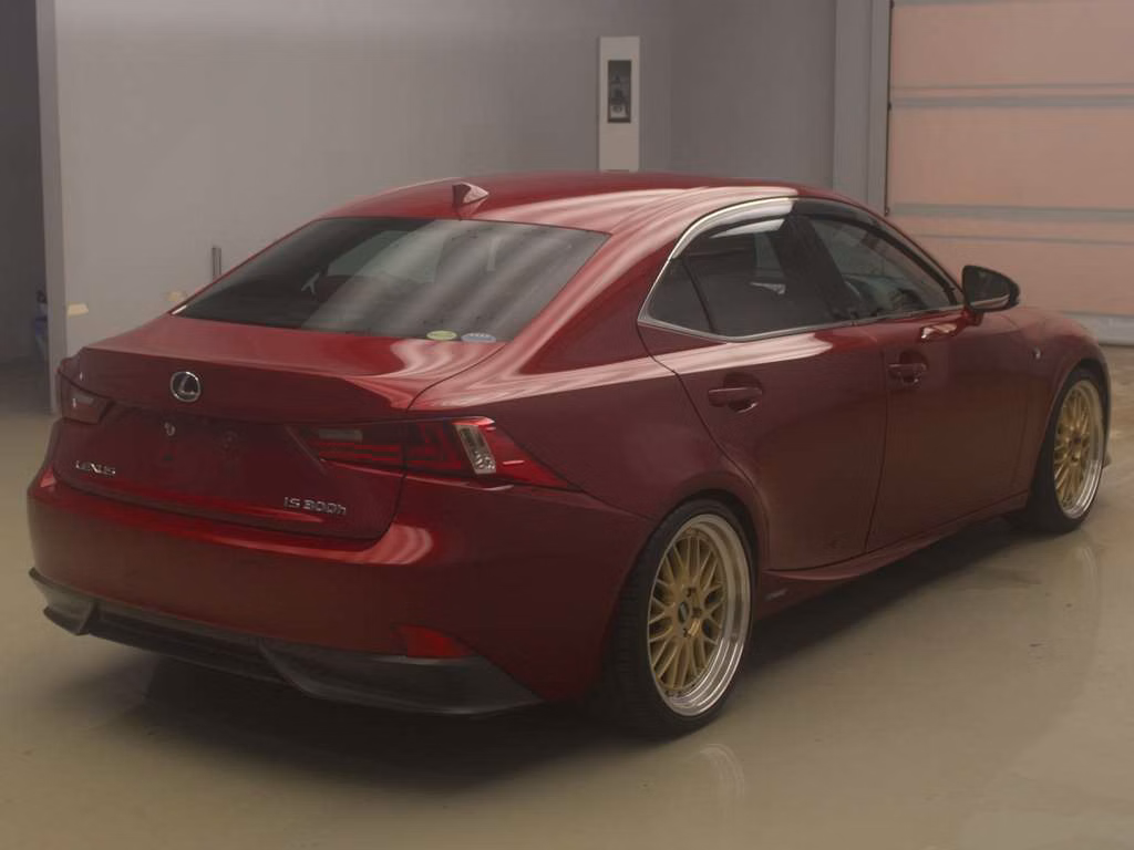 Lexus IS300h