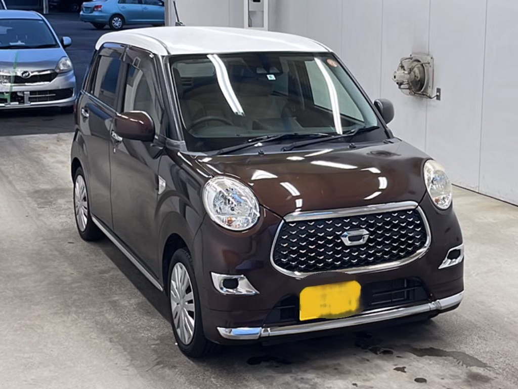 DAIHATSU CAST