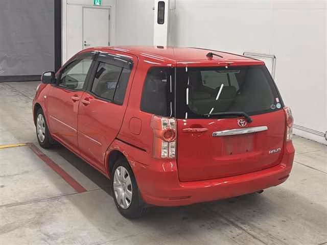 TOYOTA RAUM