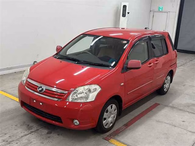 TOYOTA RAUM