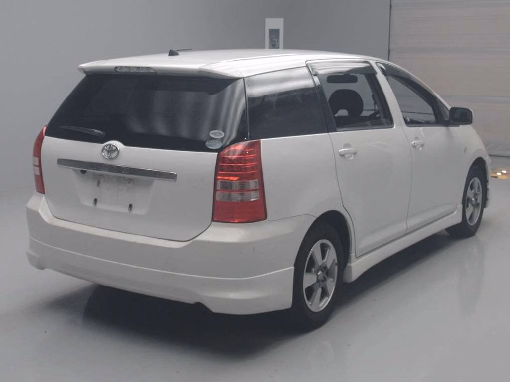 TOYOTA WISH