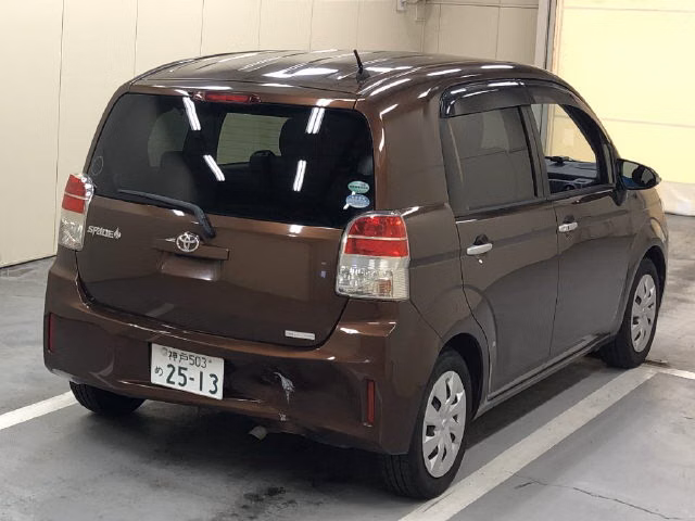 TOYOTA SPADE