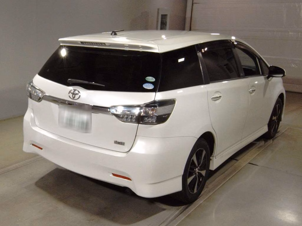TOYOTA WISH