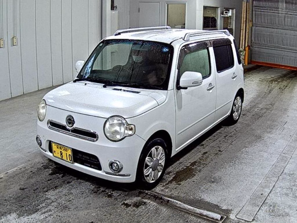 Daihatsu Mira Cocoa