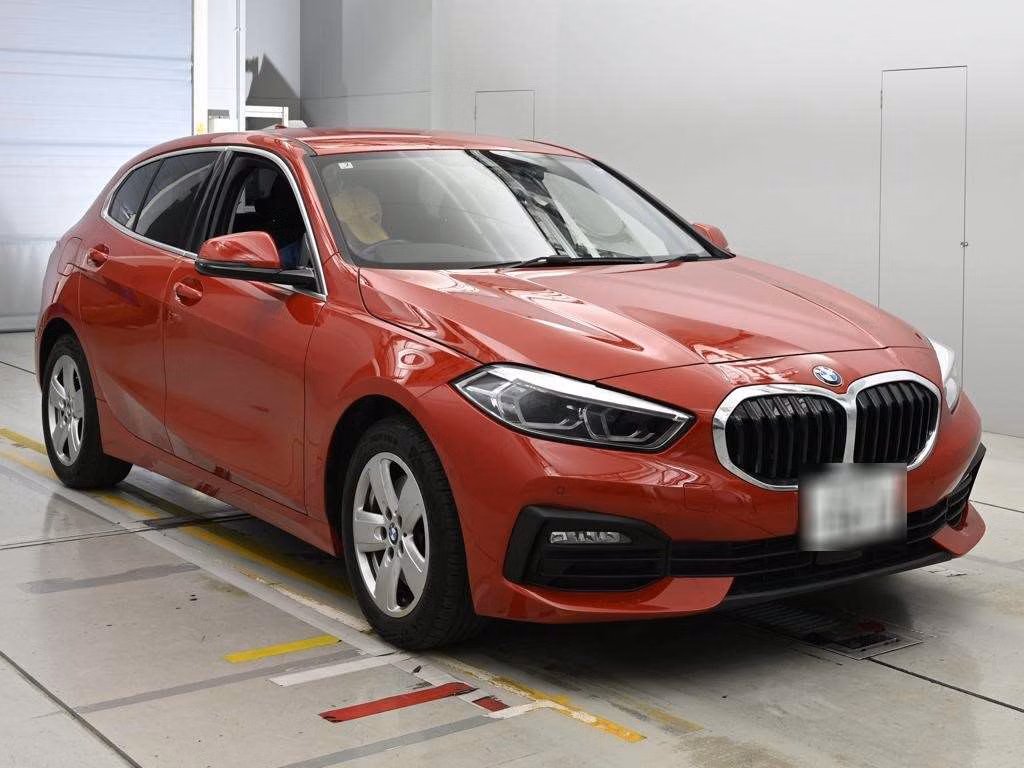 BMW 1-SERIES
