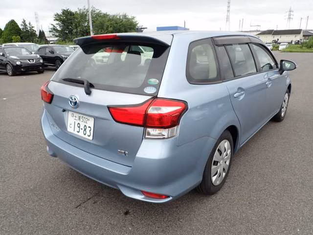 TOYOTA COROLLA FIELDER