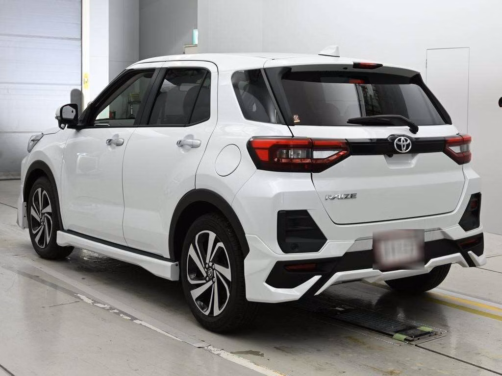 TOYOTA RAIZE