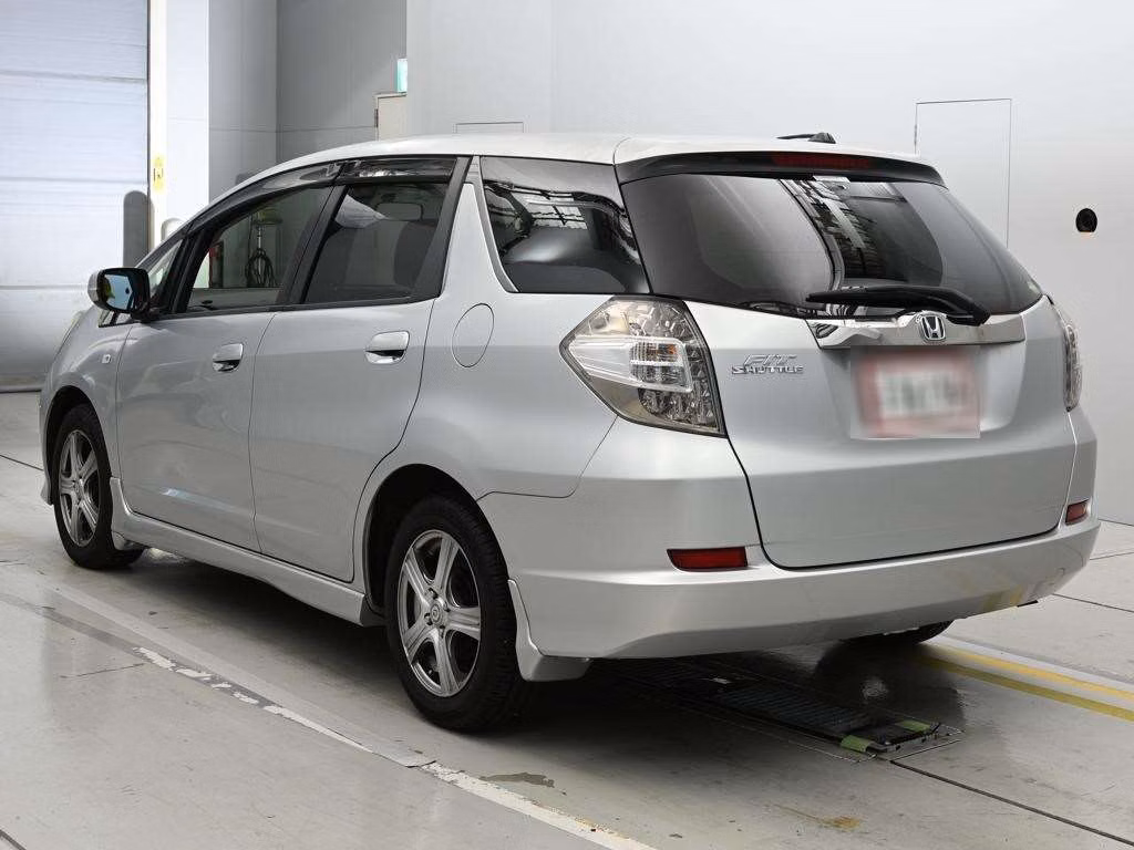 HONDA FIT SHUTTLE