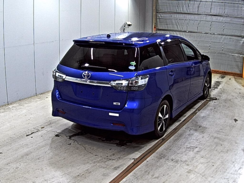TOYOTA WISH