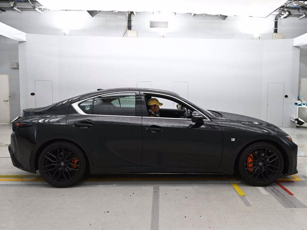 LEXUS IS300