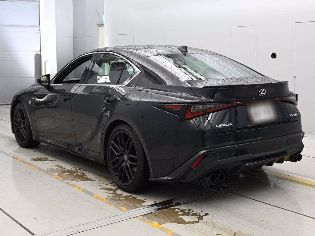 LEXUS IS300