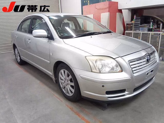 TOYOTA AVENSIS
