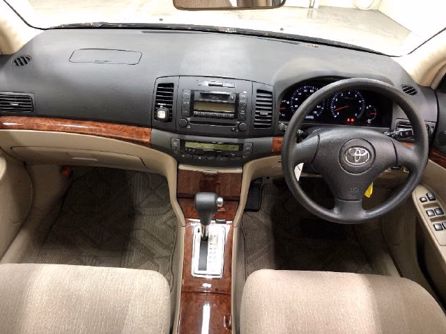 TOYOTA PREMIO