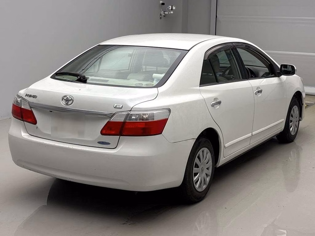 TOYOTA PREMIO