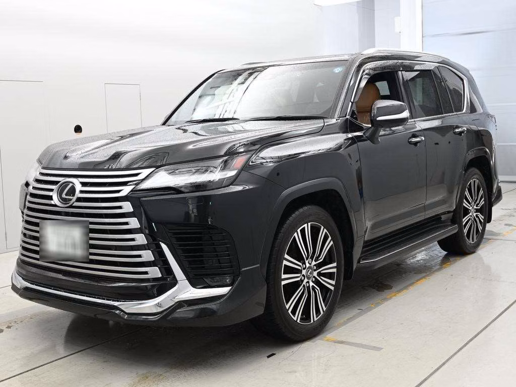 Lexus LX600
