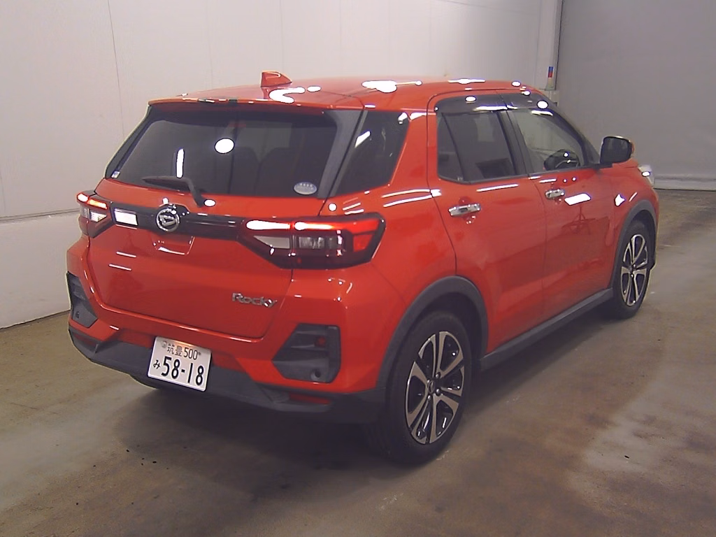 DAIHATSU ROCKY