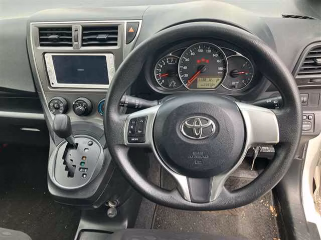 TOYOTA RACTIS