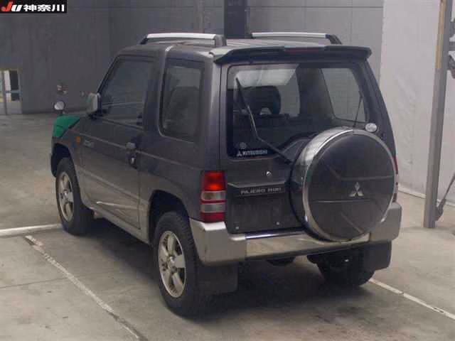 Mitsubishi Pajero Mini