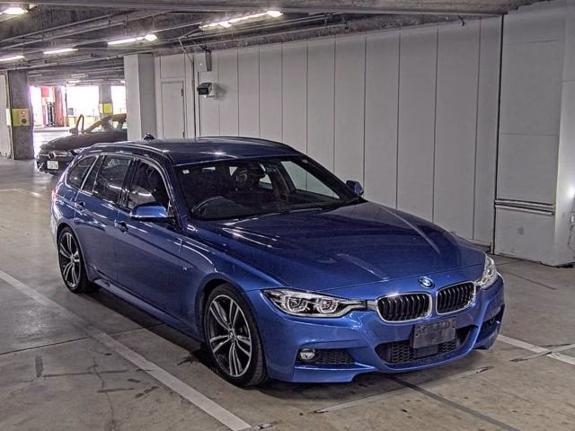 BMW 3-SERIES