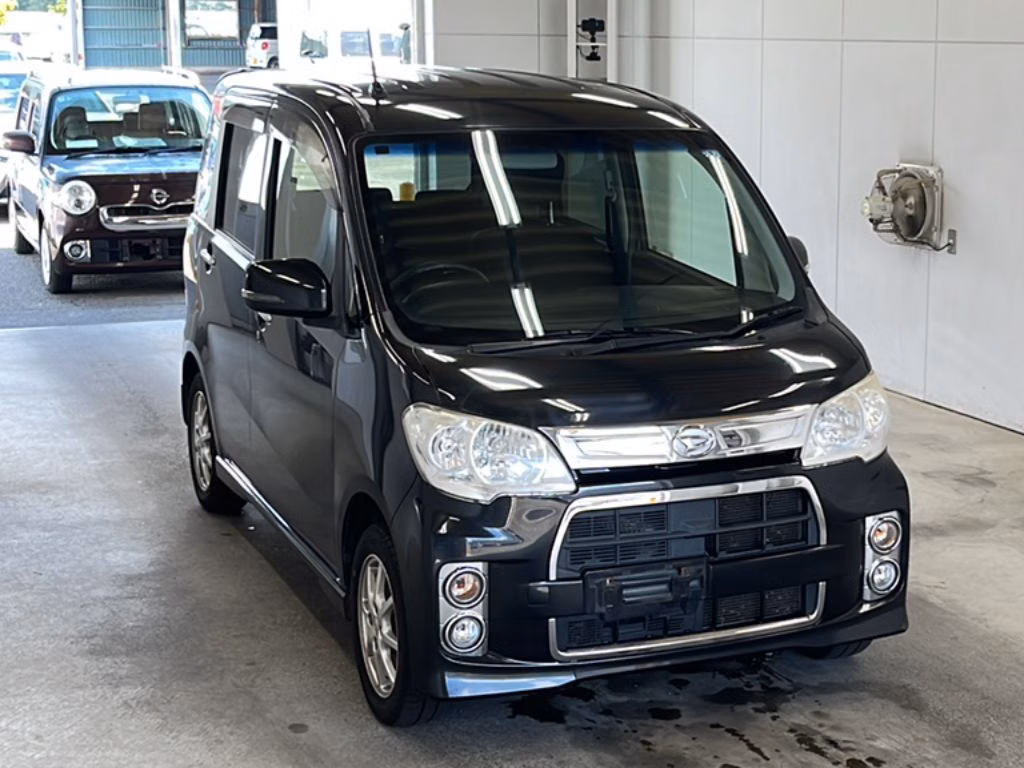 DAIHATSU TANTO EXE