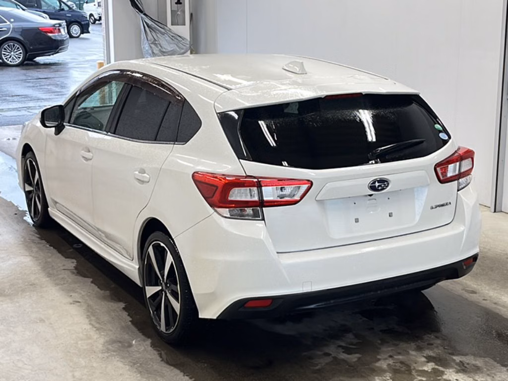 SUBARU IMPREZA