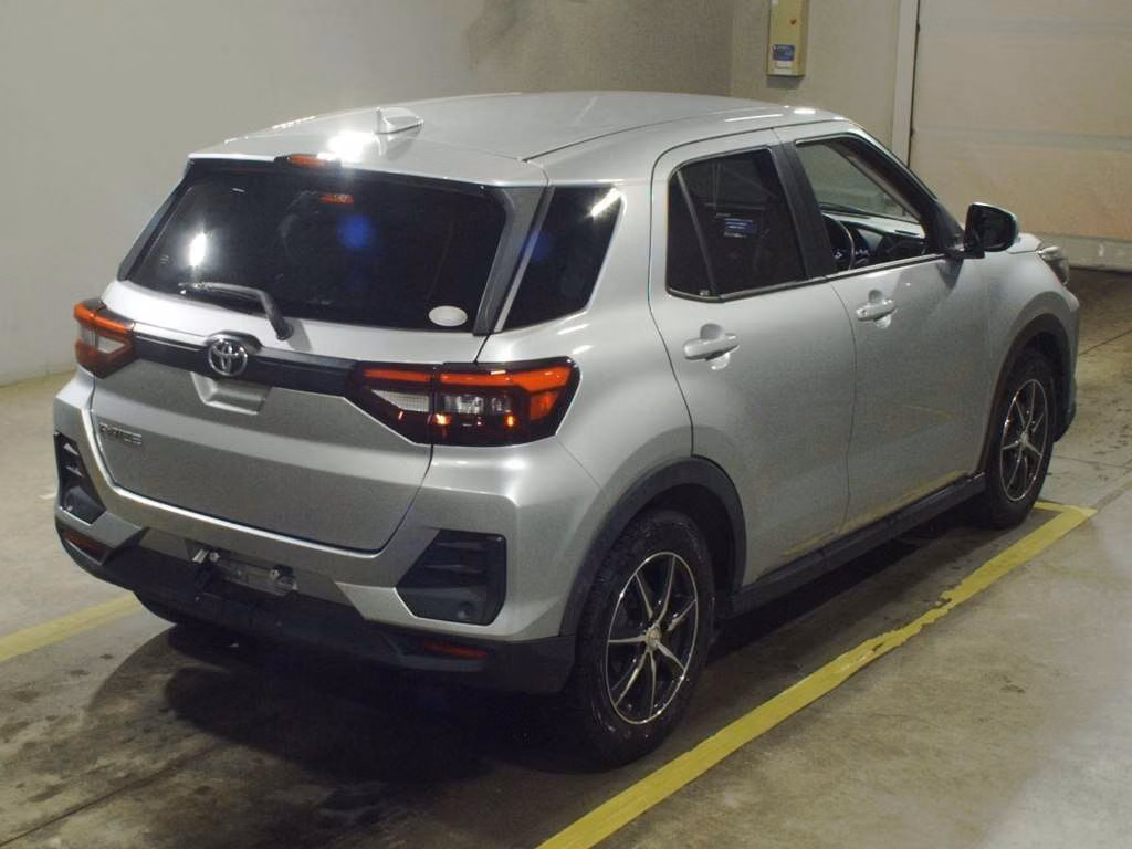 TOYOTA RAIZE