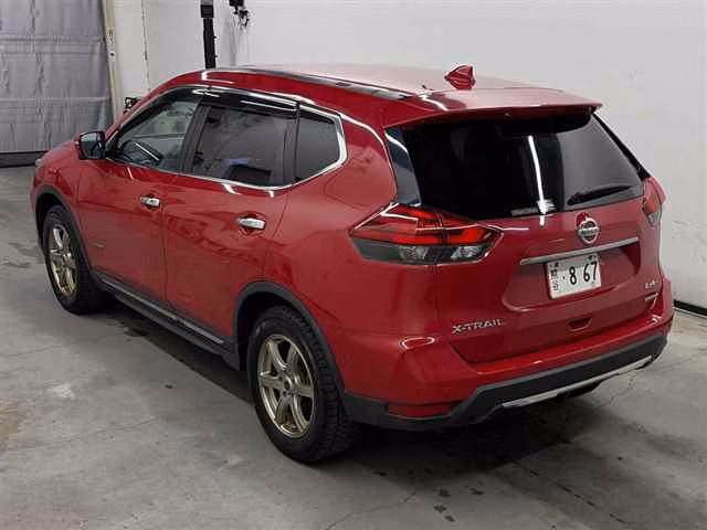 NISSAN X-TRAIL