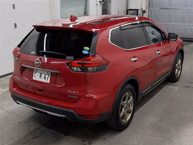NISSAN X-TRAIL