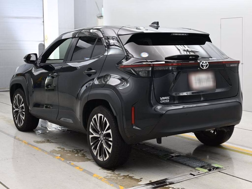 TOYOTA YARIS CROSS