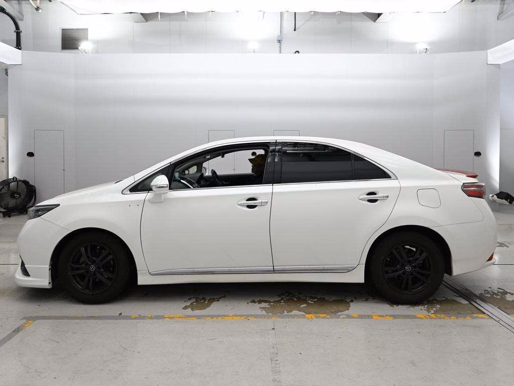 TOYOTA SAI