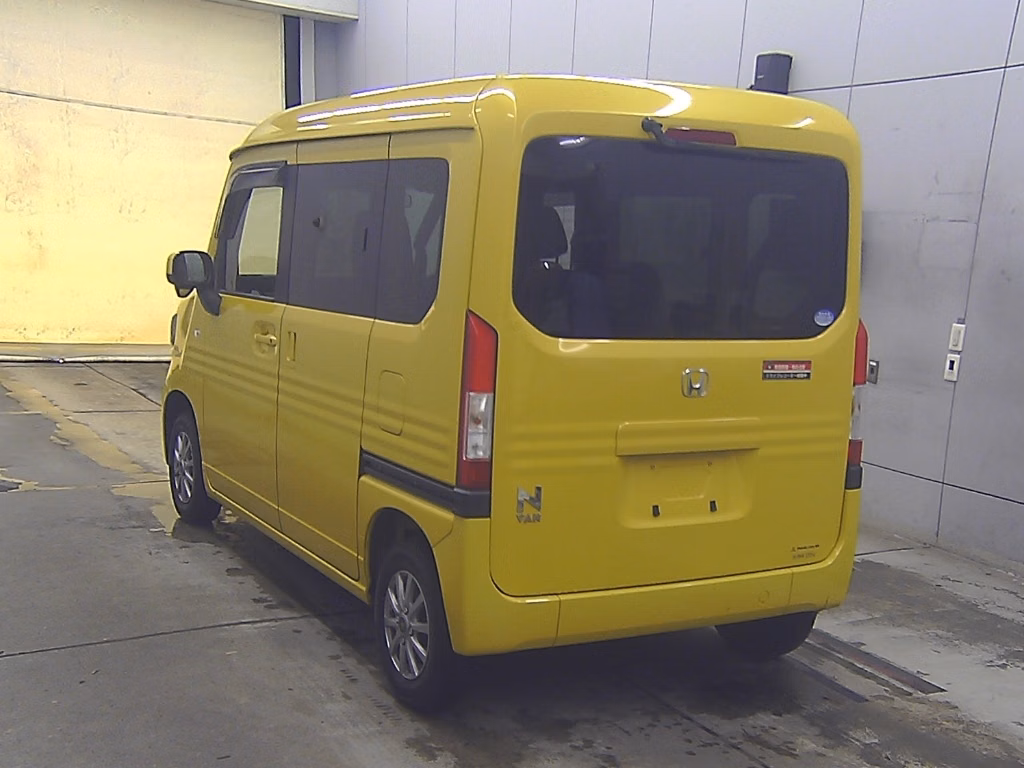 HONDA N-VAN