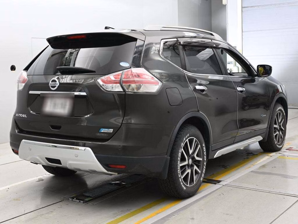 NISSAN X-TRAIL