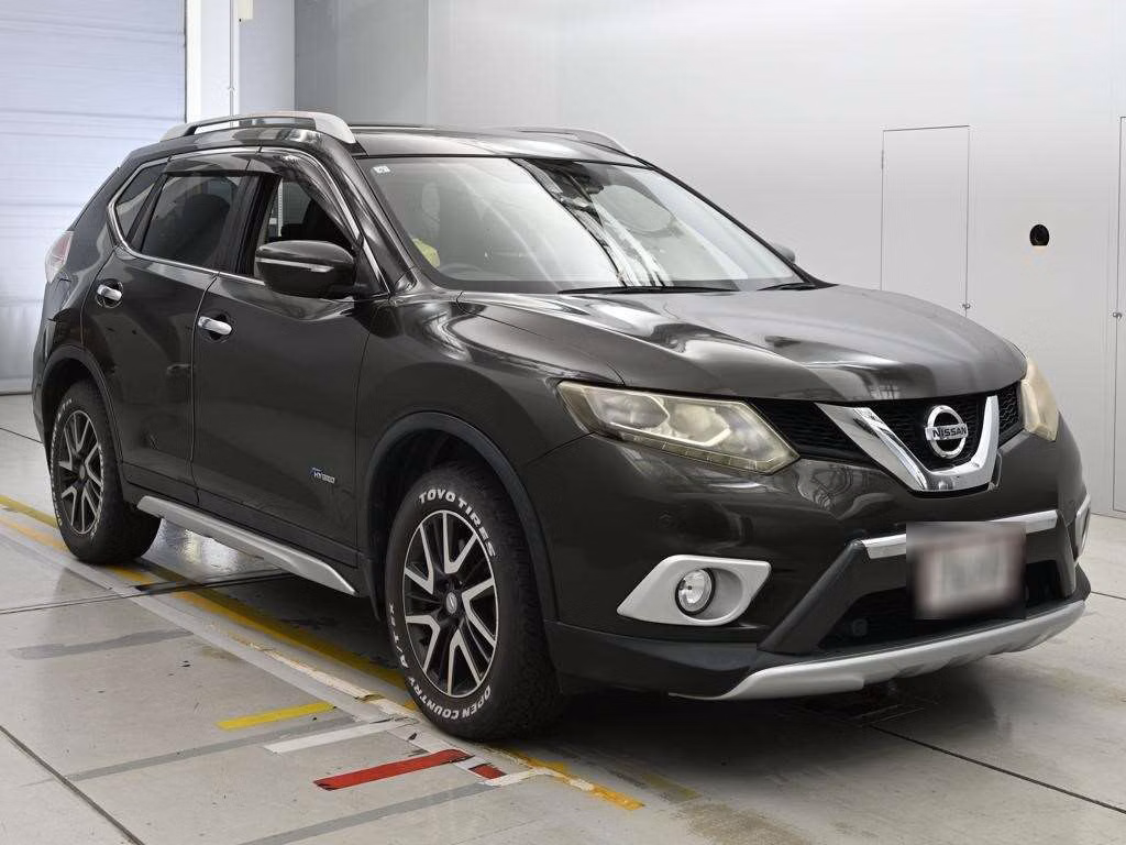 NISSAN X-TRAIL