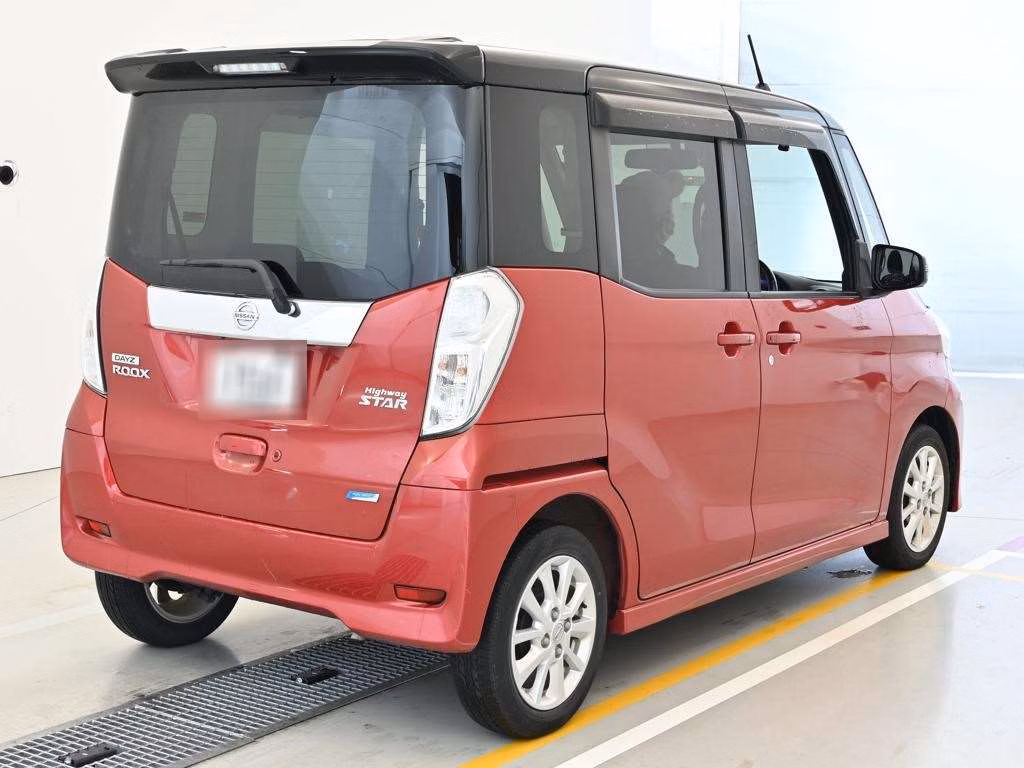NISSAN DAYZ ROOX