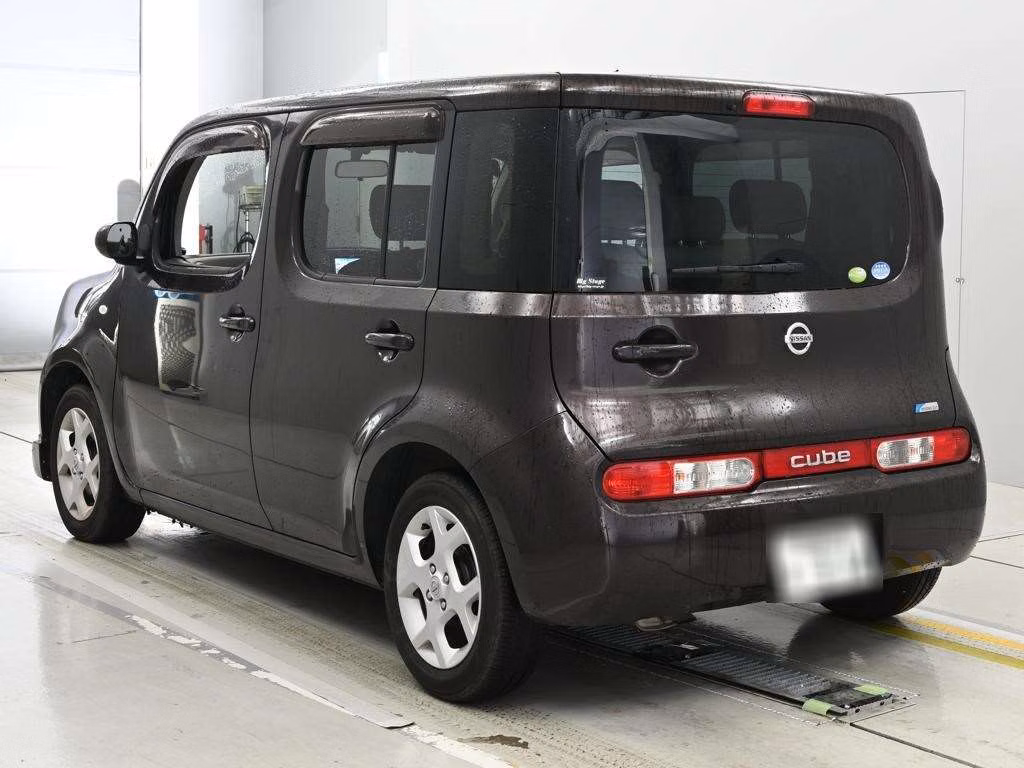NISSAN CUBE