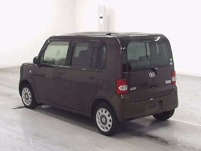 DAIHATSU MOVE CONTE