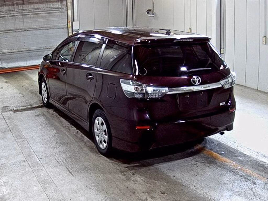 TOYOTA WISH
