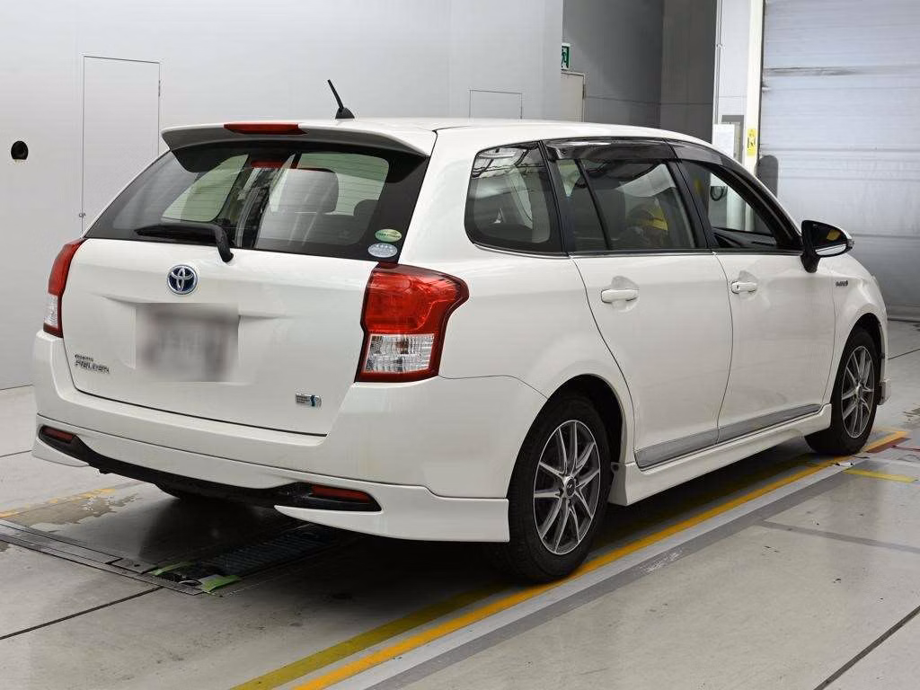 TOYOTA COROLLA FIELDER