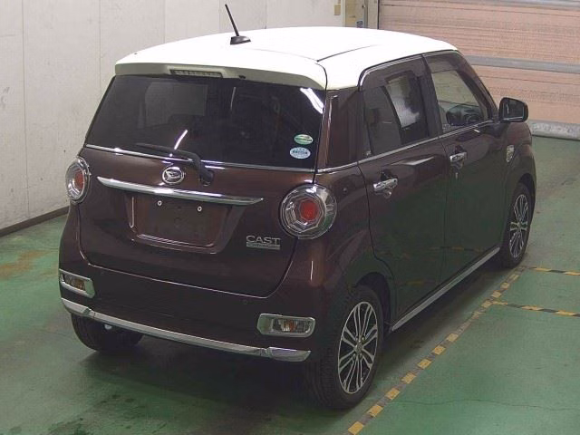 Daihatsu Cast