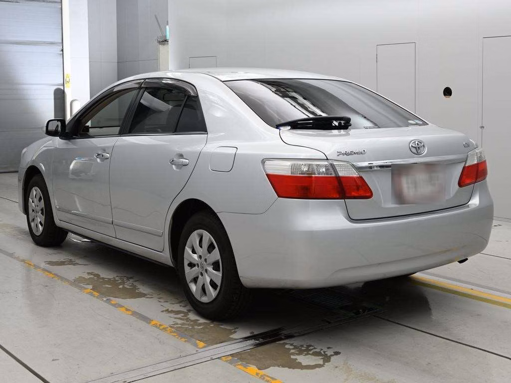 TOYOTA PREMIO