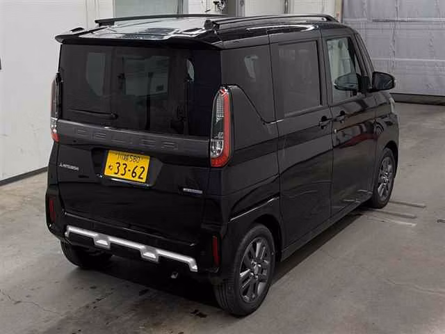 MITSUBISHI DELICA MINI