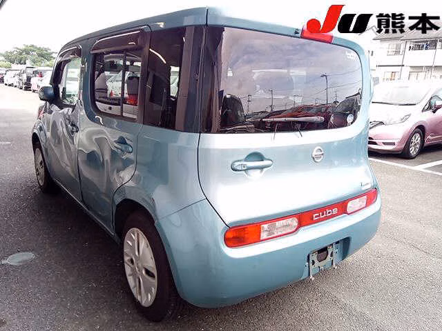 NISSAN CUBE