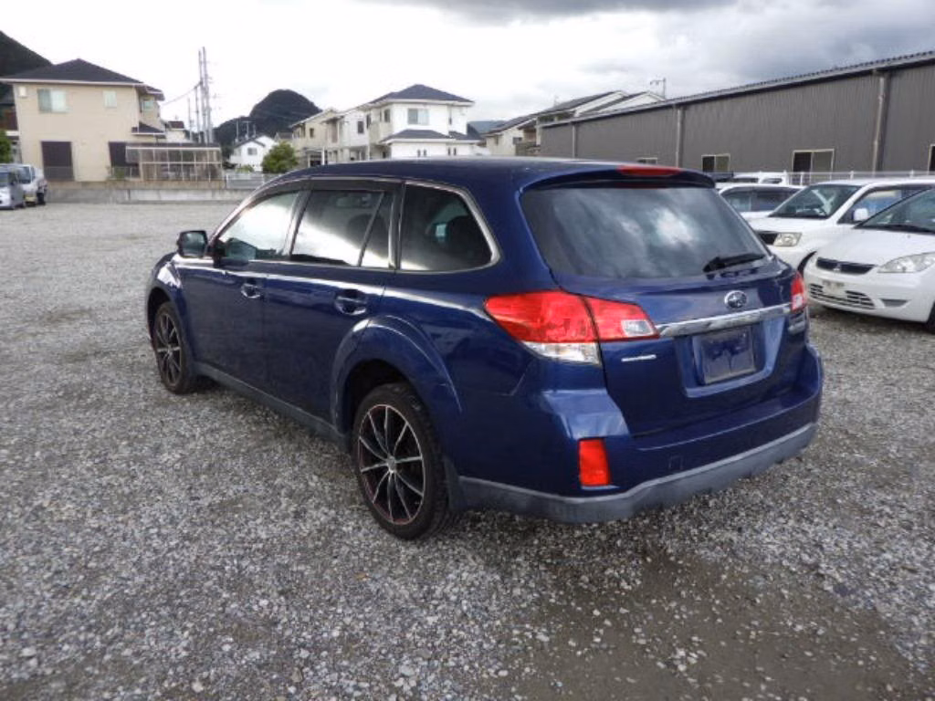 SUBARU OUTBACK
