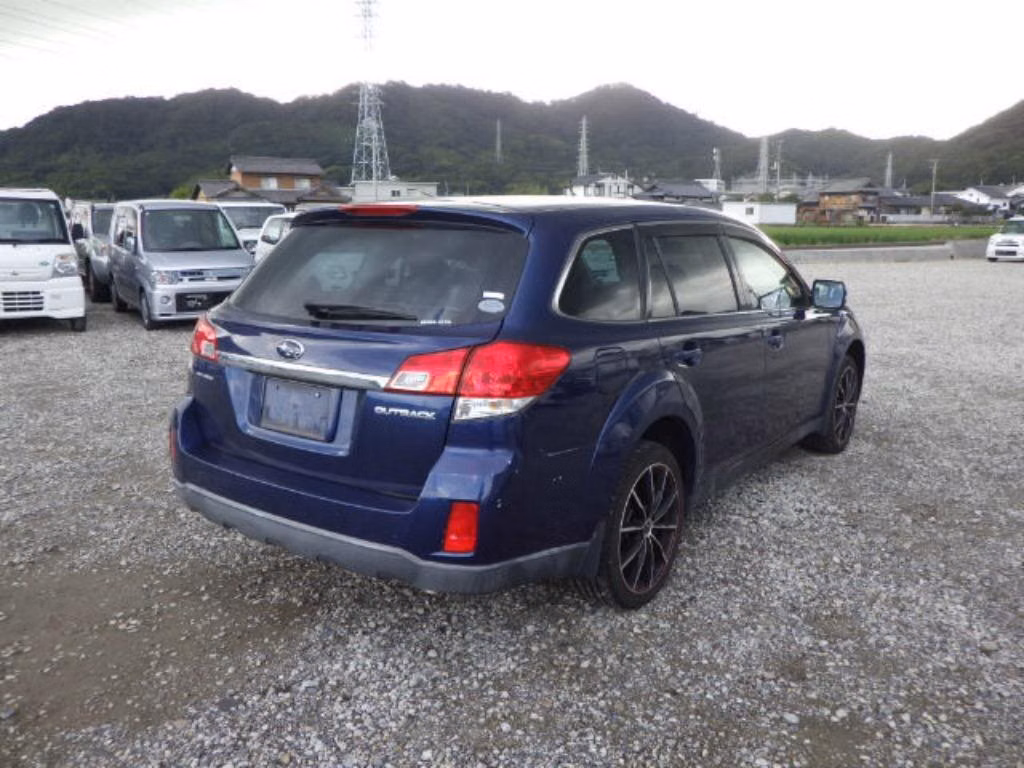 SUBARU OUTBACK