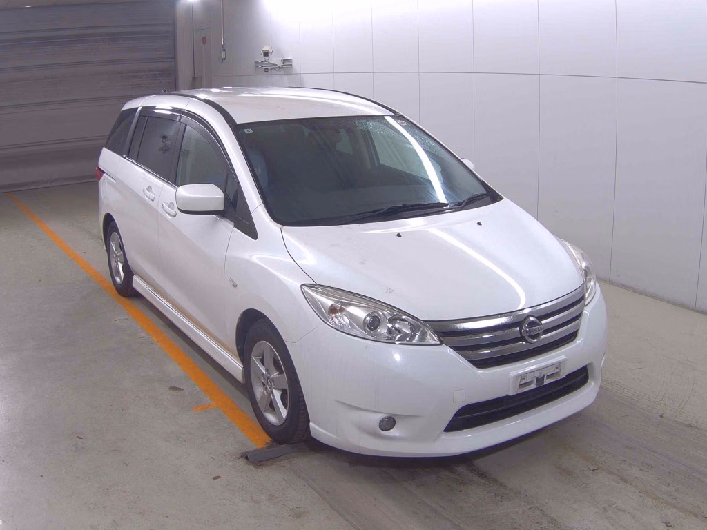 NISSAN LAFESTA