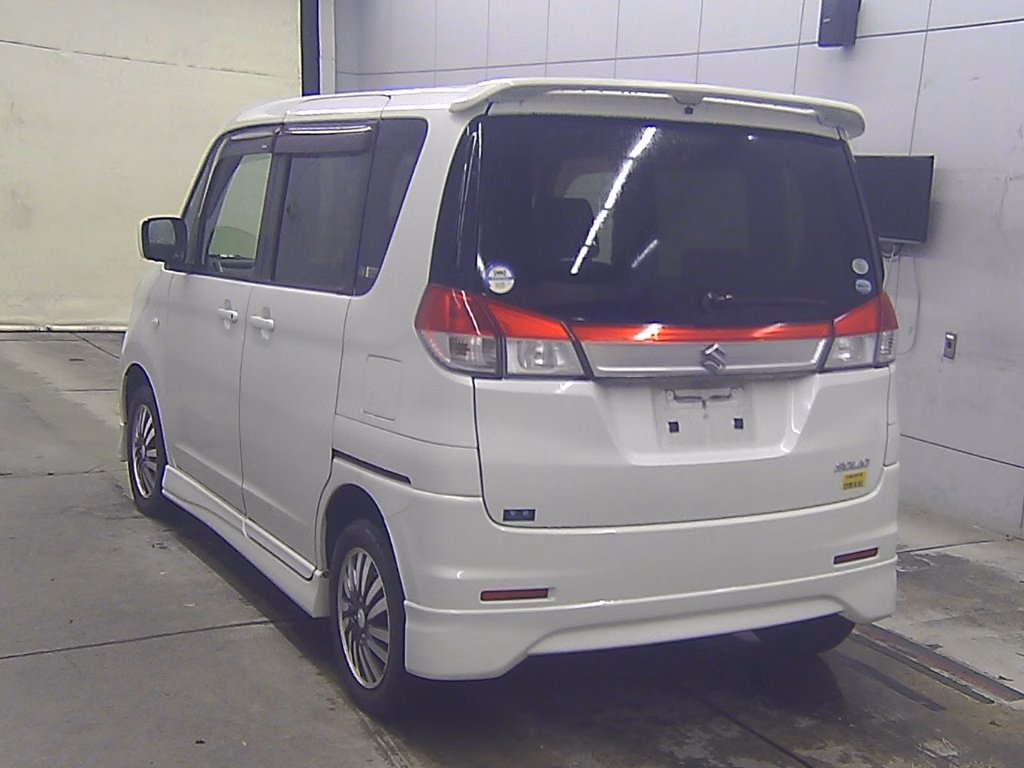 SUZUKI SOLIO