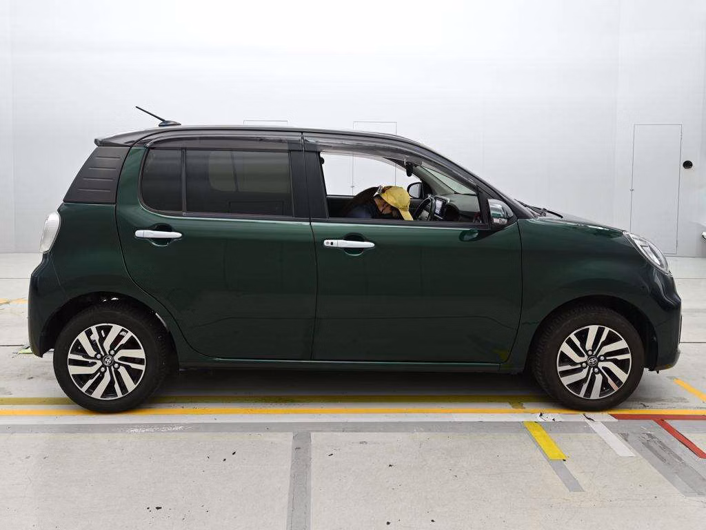 TOYOTA PASSO