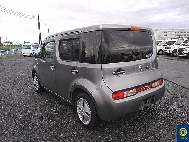 NISSAN CUBE