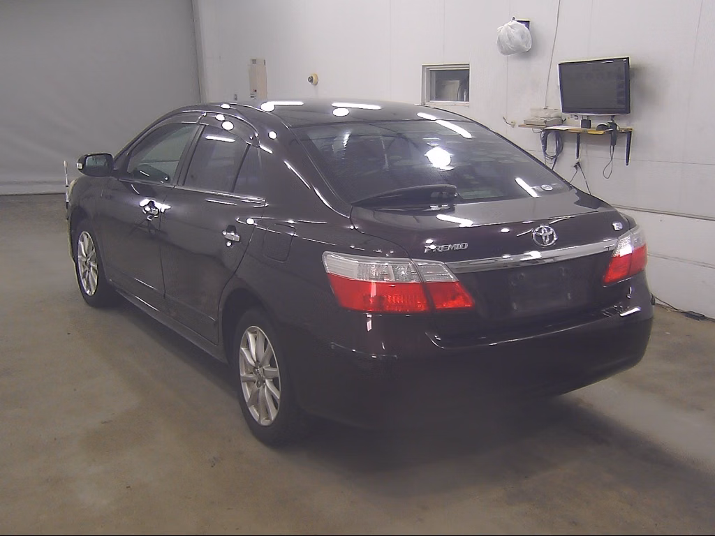 TOYOTA PREMIO