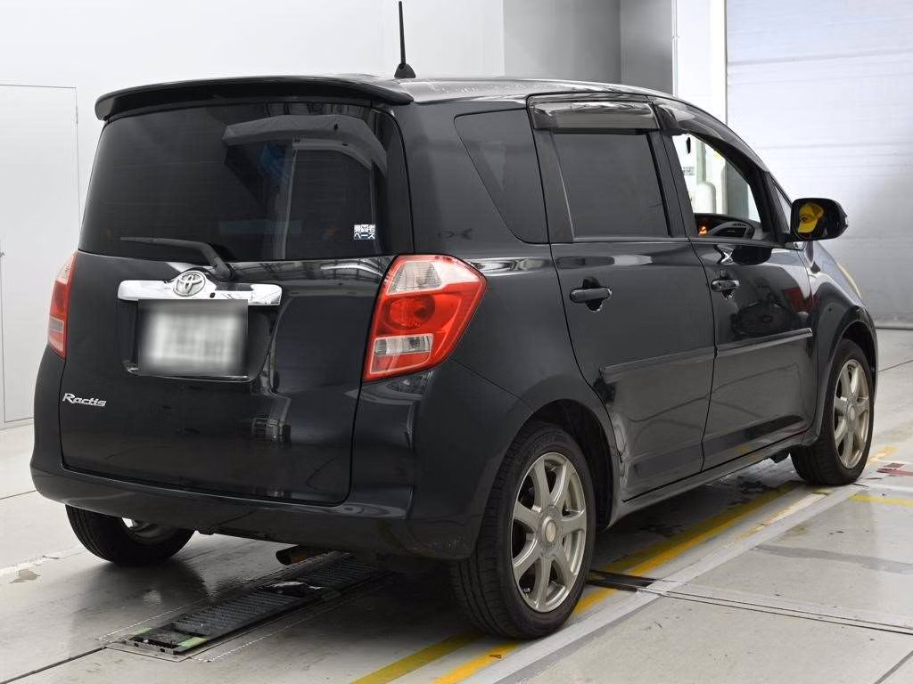 TOYOTA RACTIS